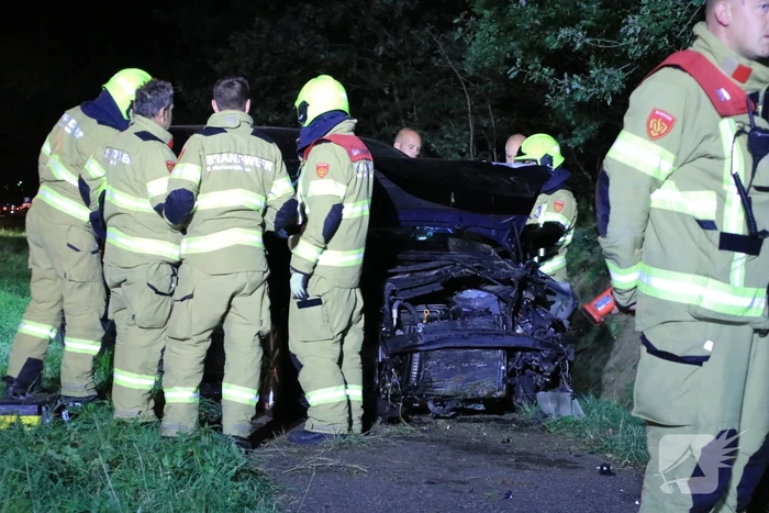 Persoon gewond na eenzijdige aanrijding