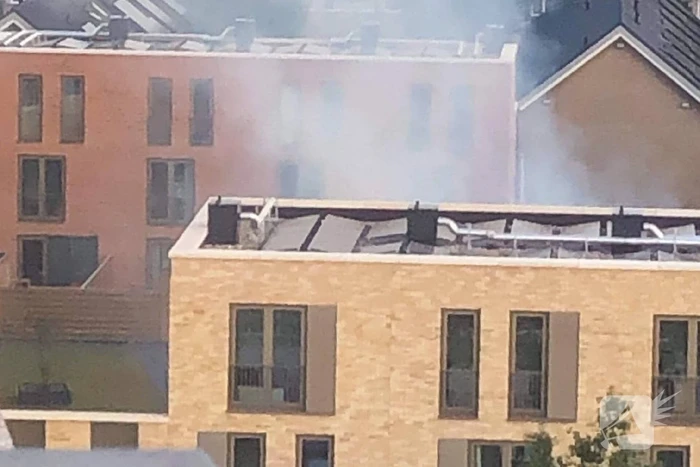 Veel rook bij brand in schuur