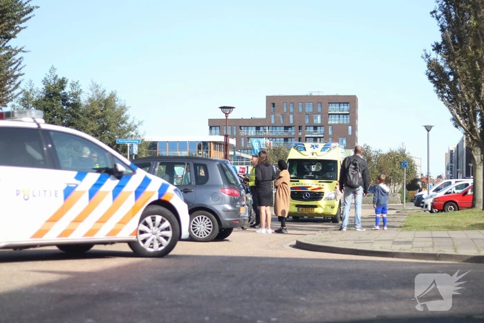 Vrouw gewond na aanrijding