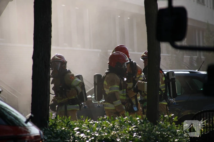 Flinke rookontwikkeling bij brand in kelder
