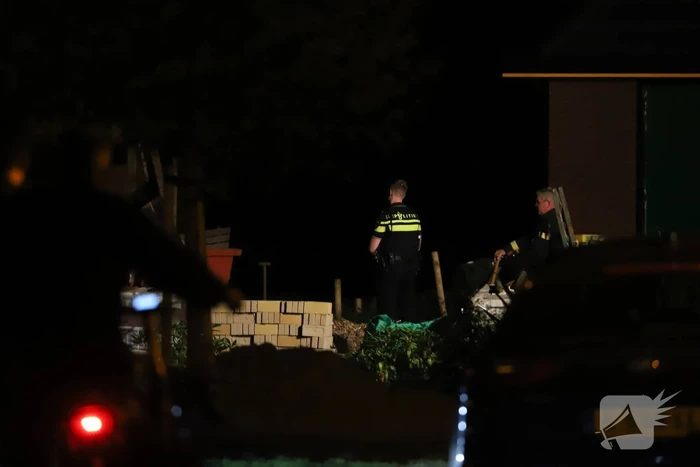 Veel rook bij brand in aanhanger