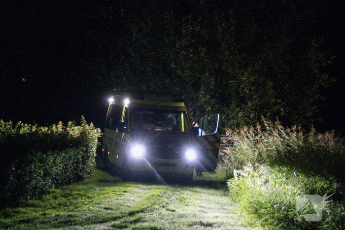Vrouw gewond na val van dam