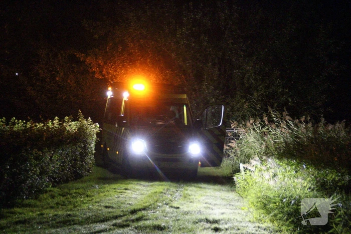 Vrouw gewond na val van dam