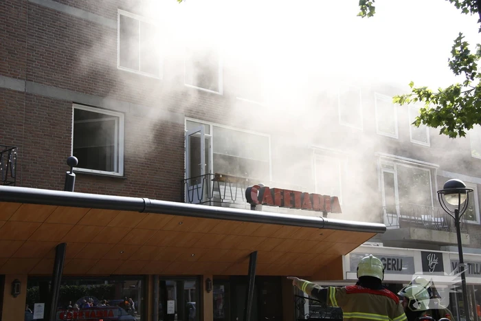 Flinke rookontwikkeling bij brand in appartement