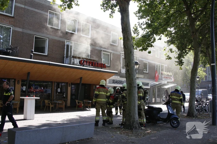 Flinke rookontwikkeling bij brand in appartement