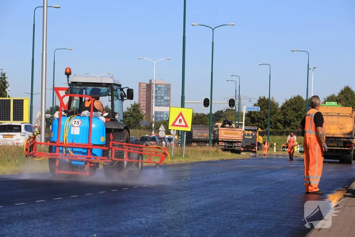 Asfaltering N199 in volle gang