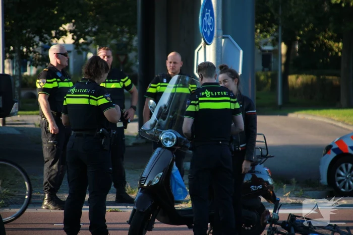 Overstekende fietser aangereden door automobiliste