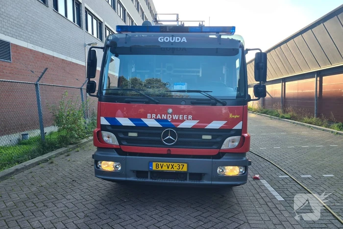 Flinke rookontwikkeling door brand in berg hooi