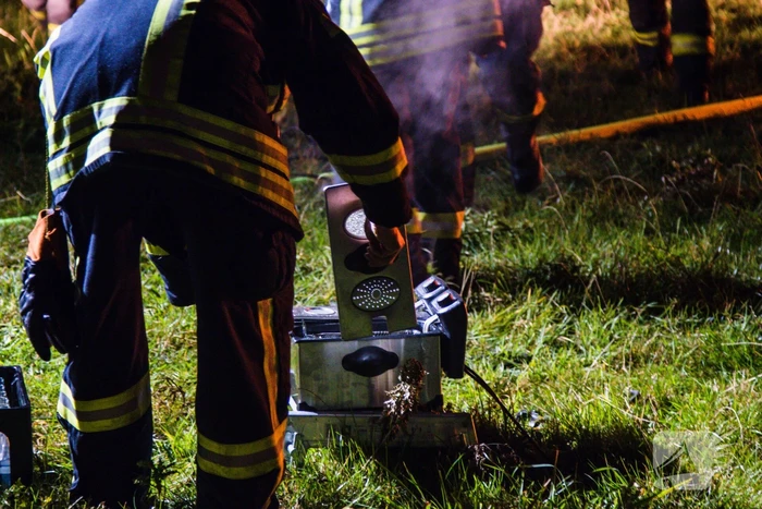 Rook en stank door hooibrand in Duitsland