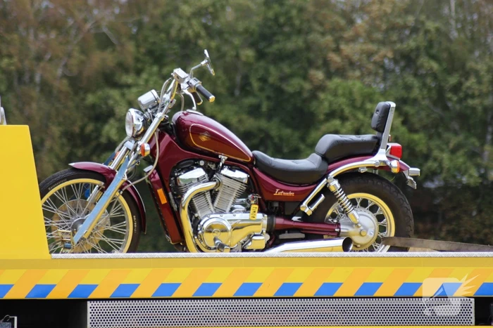 Motorrijder gewond bij aanrijding