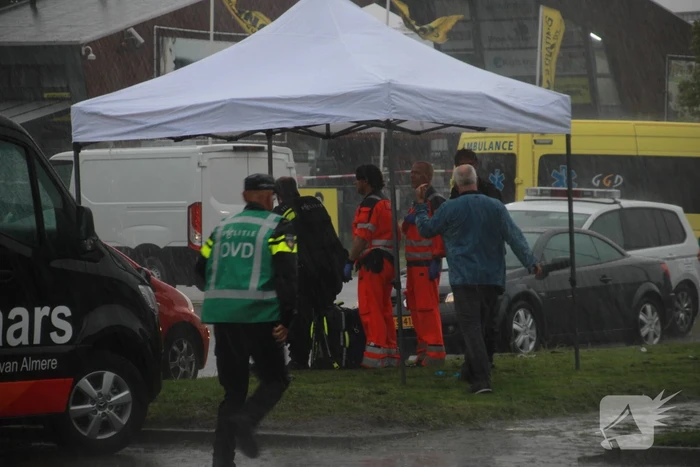 Persoon gewond bij schietincident op industrieterrein Poldervlak