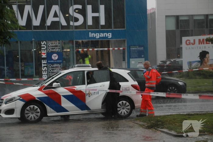 Persoon gewond bij schietincident op industrieterrein Poldervlak