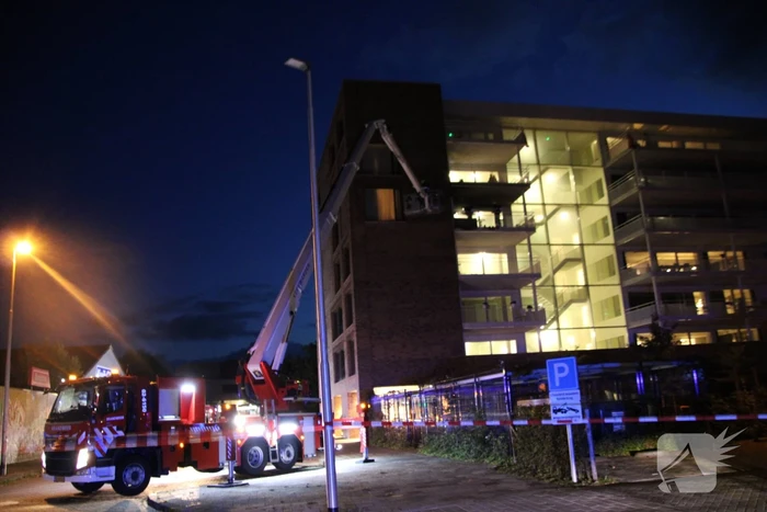 Appartementencomplex vol rook na grote brand
