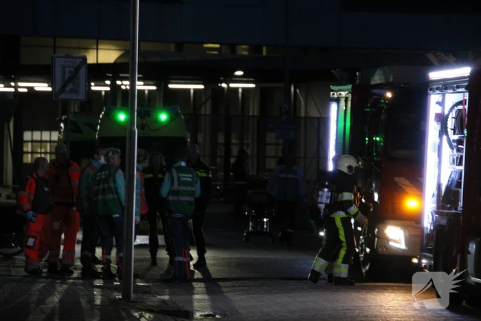 Appartementencomplex vol rook na grote brand