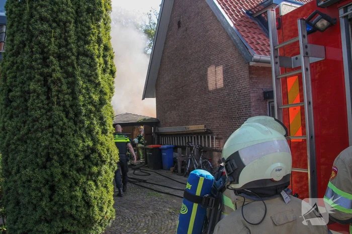 Uitslaande schuurbrand in Soesterkwartier