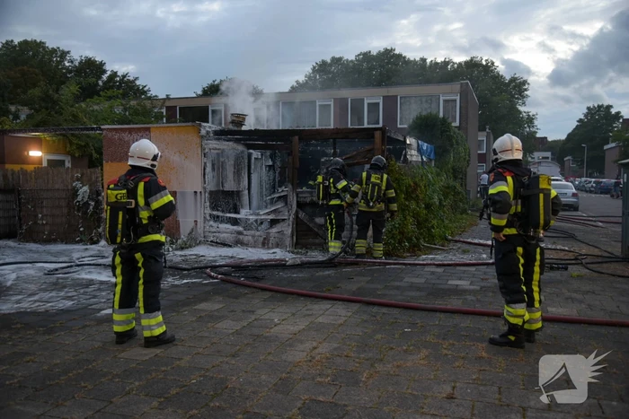 brand curcumastraat hoogvliet rotterdam