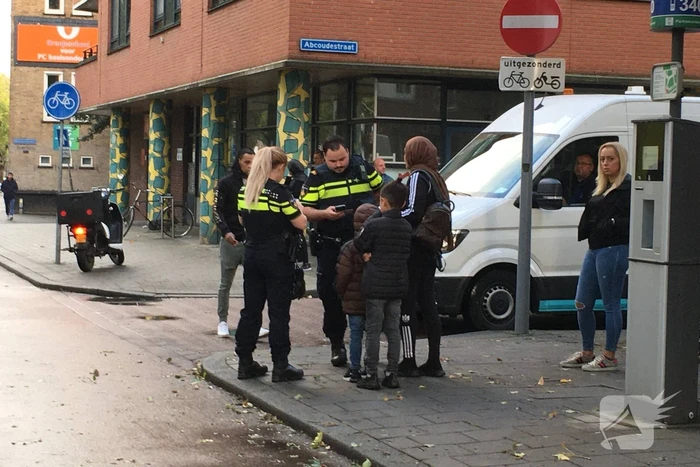 Scooterrijder gewond bij aanrijding met auto