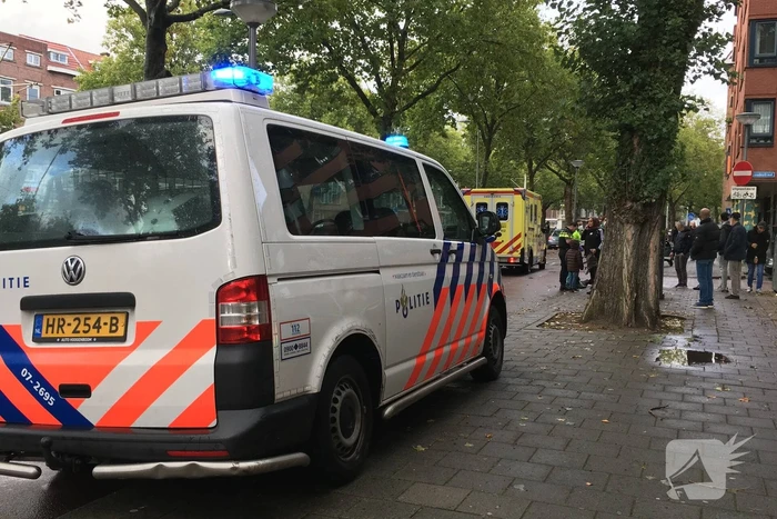 Scooterrijder gewond bij aanrijding met auto