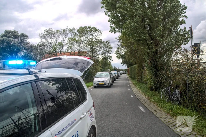 Motorrijder vliegt uit de bocht