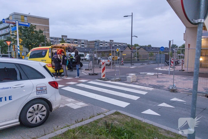 Flinke schade na aanrijding tussen twee auto's