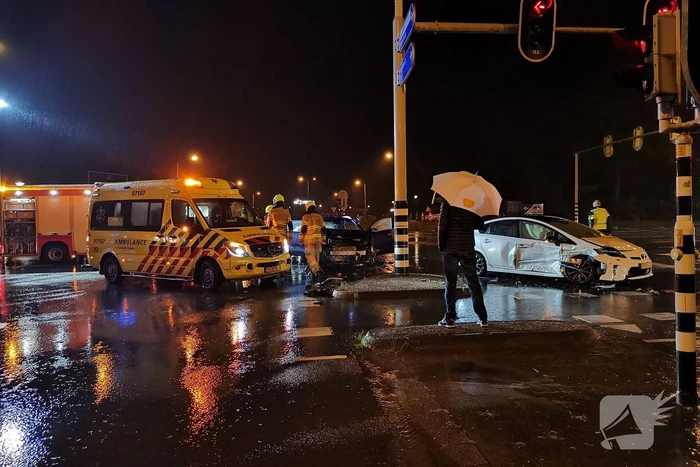 Gewonde bij aanrijding op kruising