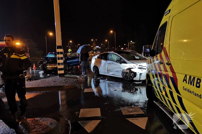 Gewonde bij aanrijding op kruising