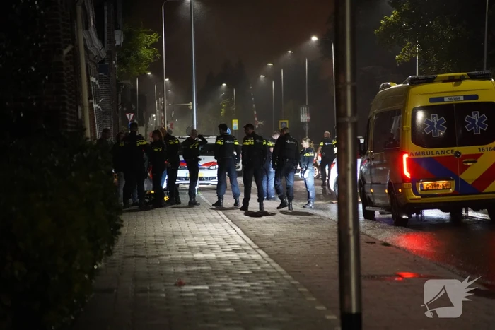 Eén gewonde bij schietpartij, politie doet onderzoek