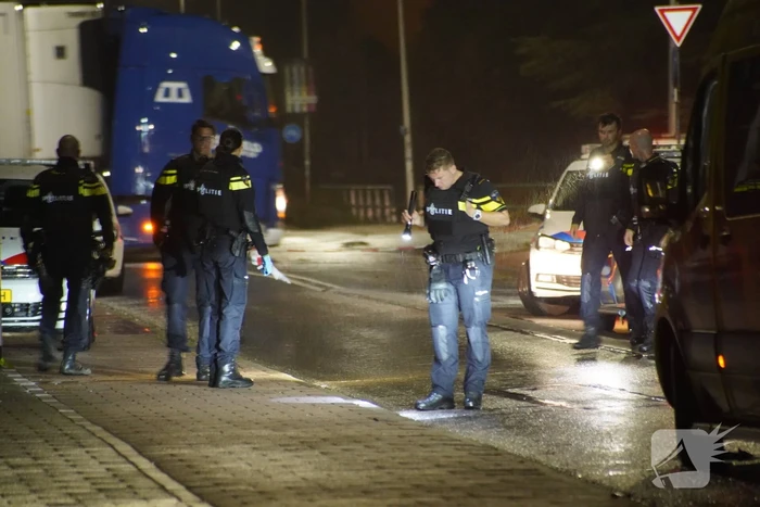 Eén gewonde bij schietpartij, politie doet onderzoek