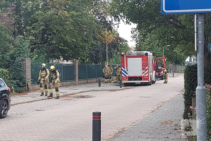 Brandweer doet onderzoek naar gaslucht