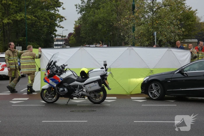 Scooterrijder ernstig gewond bij aanrijding met personenwagen