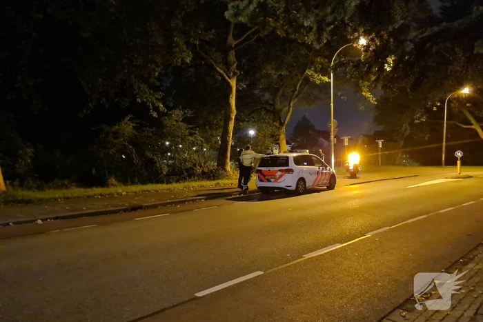 Politie zoekt met man en macht naar overvallers van snackbar