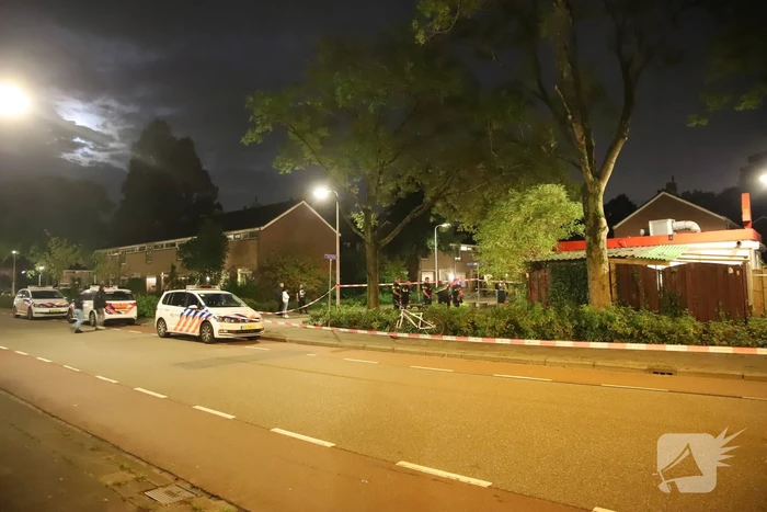 Politie zoekt met man en macht naar overvallers van snackbar
