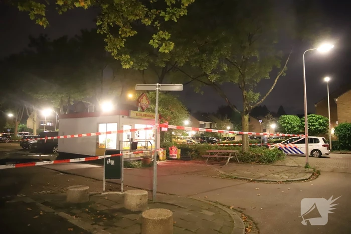 Politie zoekt met man en macht naar overvallers van snackbar