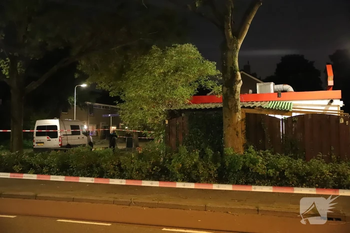 Politie zoekt met man en macht naar overvallers van snackbar