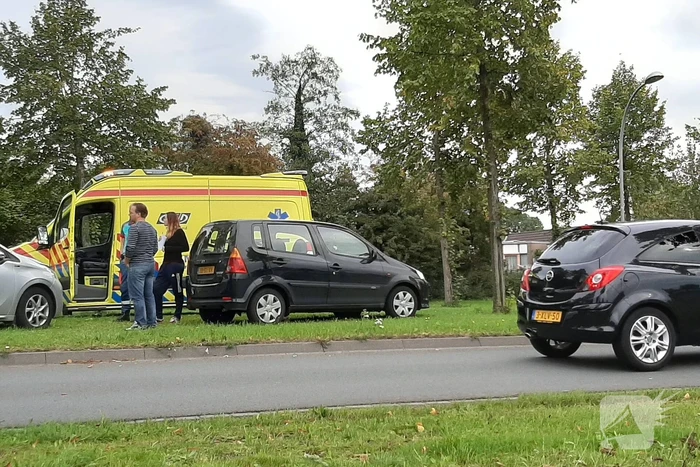 Twee auto betrokken bij kop-staartbotsing