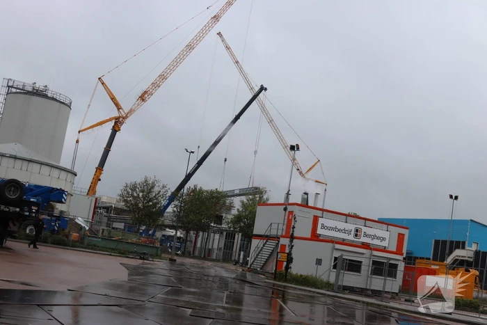 Grote hijsklus bij Mars fabriek
