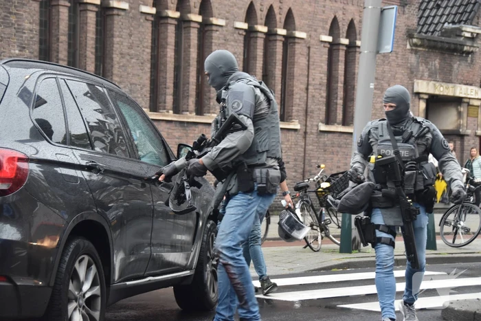 Arrestatieteam valt binnen bij verward persoon