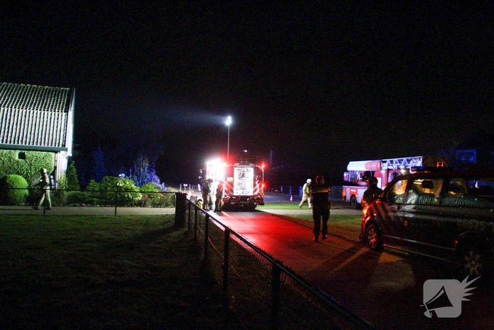 Brandweer controleert schoorsteen vanwege mogelijke brand