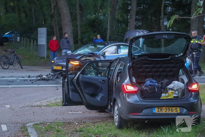 Tesla betrokken bij frontale aanrijding