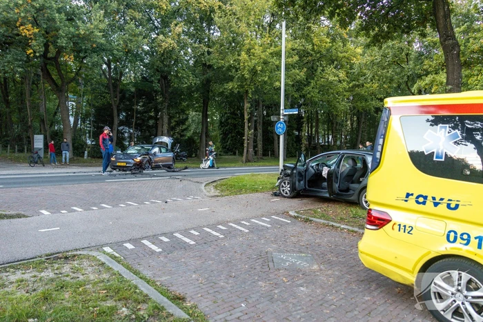 Tesla betrokken bij frontale aanrijding
