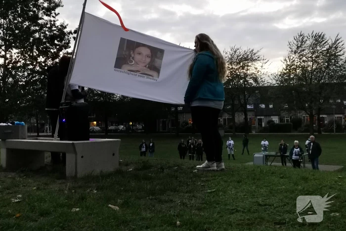 Herdenking voor om het leven gekomen 22-jarige Shelley Bosch