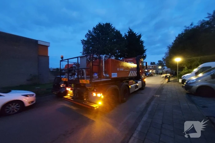 Brand in bestelbus snel geblust