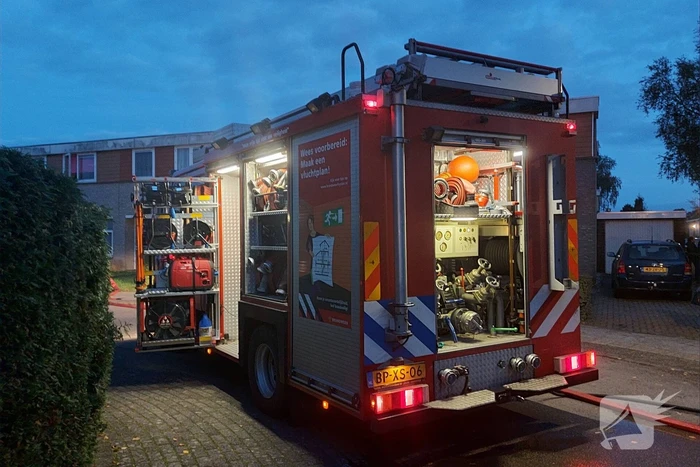 Brand in bestelbus snel geblust