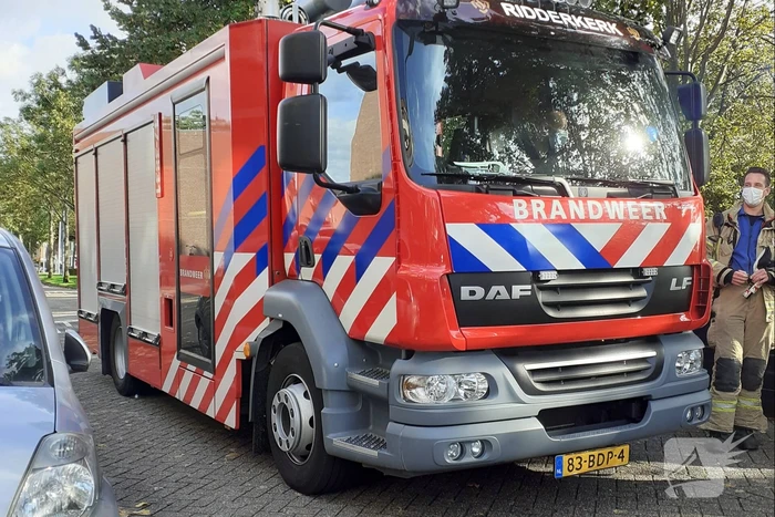 Appartement op tweede verdieping vol rook na brand in keuken