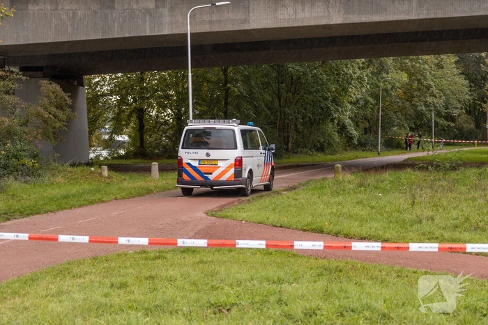 Mogelijk explosief aangetroffen onder viaduct