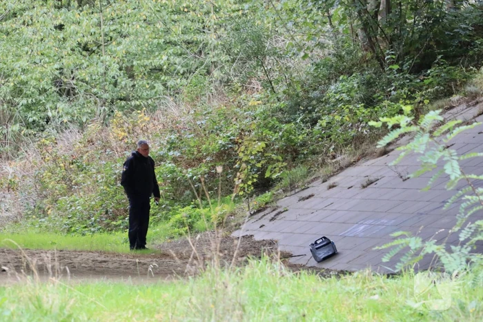 Mogelijk explosief aangetroffen onder viaduct