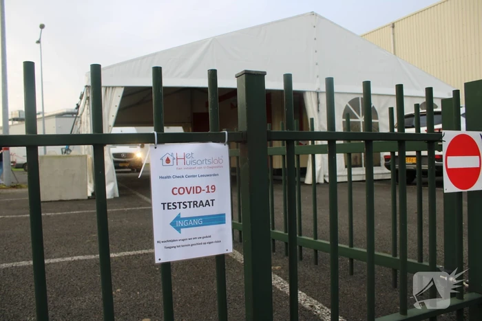 Covid-19 drive-thru-teststraat U-Diagnostics geopend