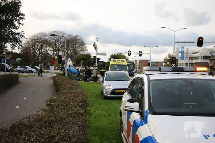E-biker in botsing met personenauto