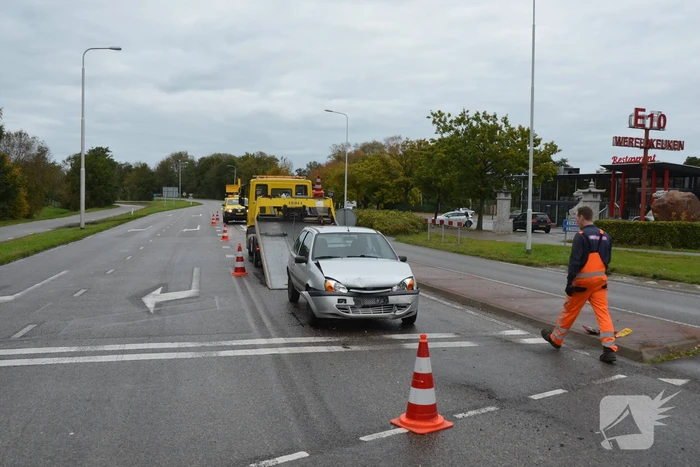 Kop-staart botsing tussen twee voertuigen
