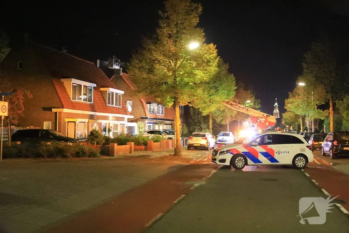 Brand in schoorsteen van woning